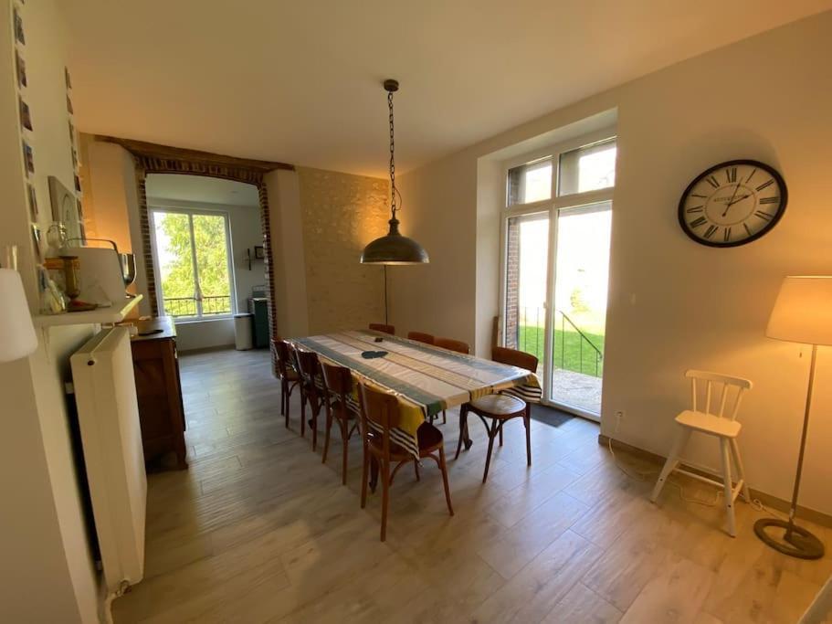 Maison Leocha Sablons-sur-Huisne Ngoại thất bức ảnh