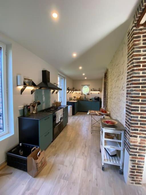 Maison Leocha Sablons-sur-Huisne Ngoại thất bức ảnh