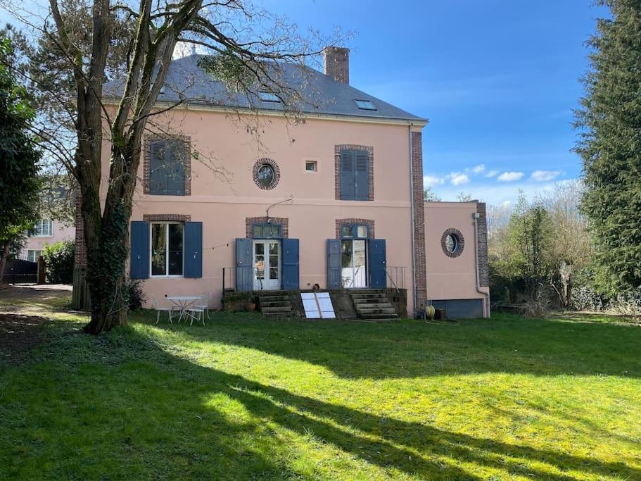 Maison Leocha Sablons-sur-Huisne Ngoại thất bức ảnh